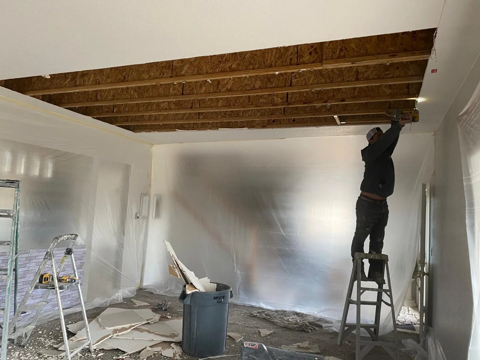 Alfredo Painting Service LLC project photo 13
